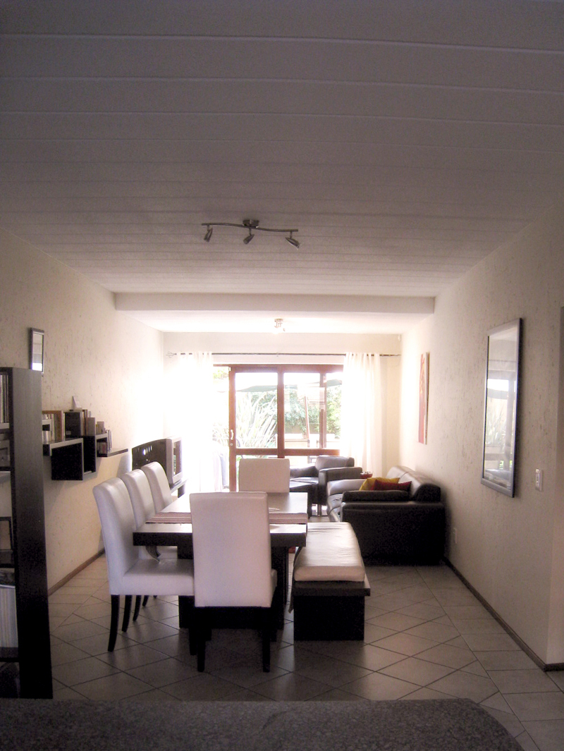 11 Matumi Sands – 2 Bed 1 Bath – Garden Apartment – Pineslopes